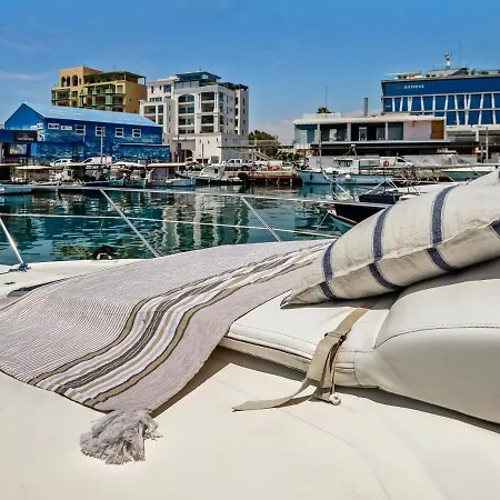 Boat Glafkos - Charming 2 Bdr Boat Σπίτι διακοπών Λεμεσός