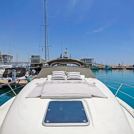 Boat Glafkos - Charming 2 Bdr Boat